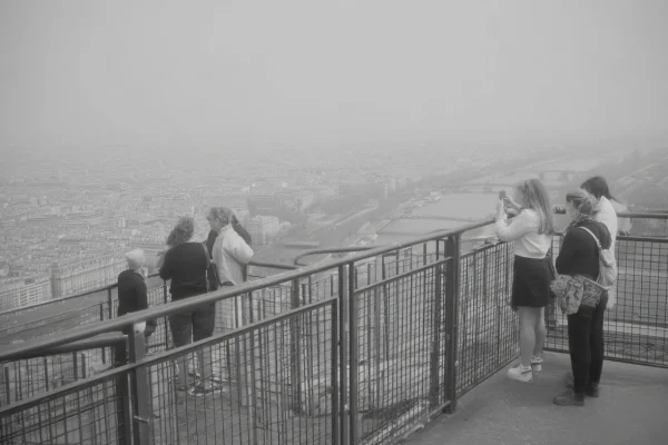 Eiffel Tower: Tickets, Best Time to Visit & Tips