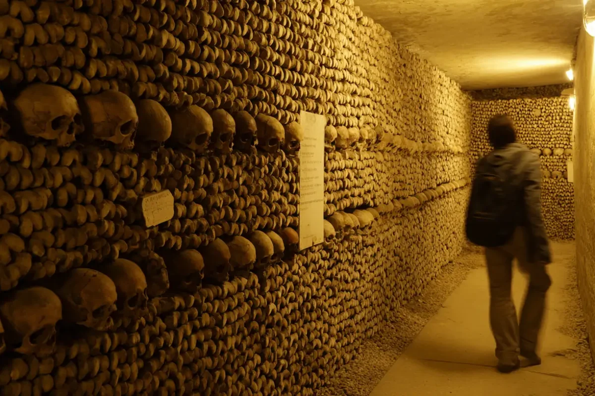 Paris Catacombs 2026: Tickets, Hours, and What to Expect
