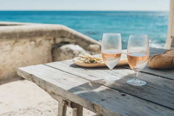 Riviera Seafood & Rosé in Nice & French Riviera: What It Is & Where to Try It