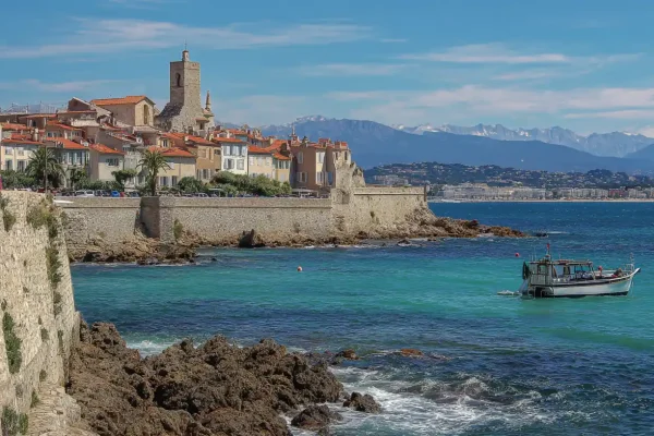 Vieux Nice Old Town: Tickets, Best Time to Visit & Tips